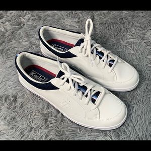 Keds Ladies 'Lace up' Tennis Shoe, Casual, White w/ Blue Trim US Size 8 1/2